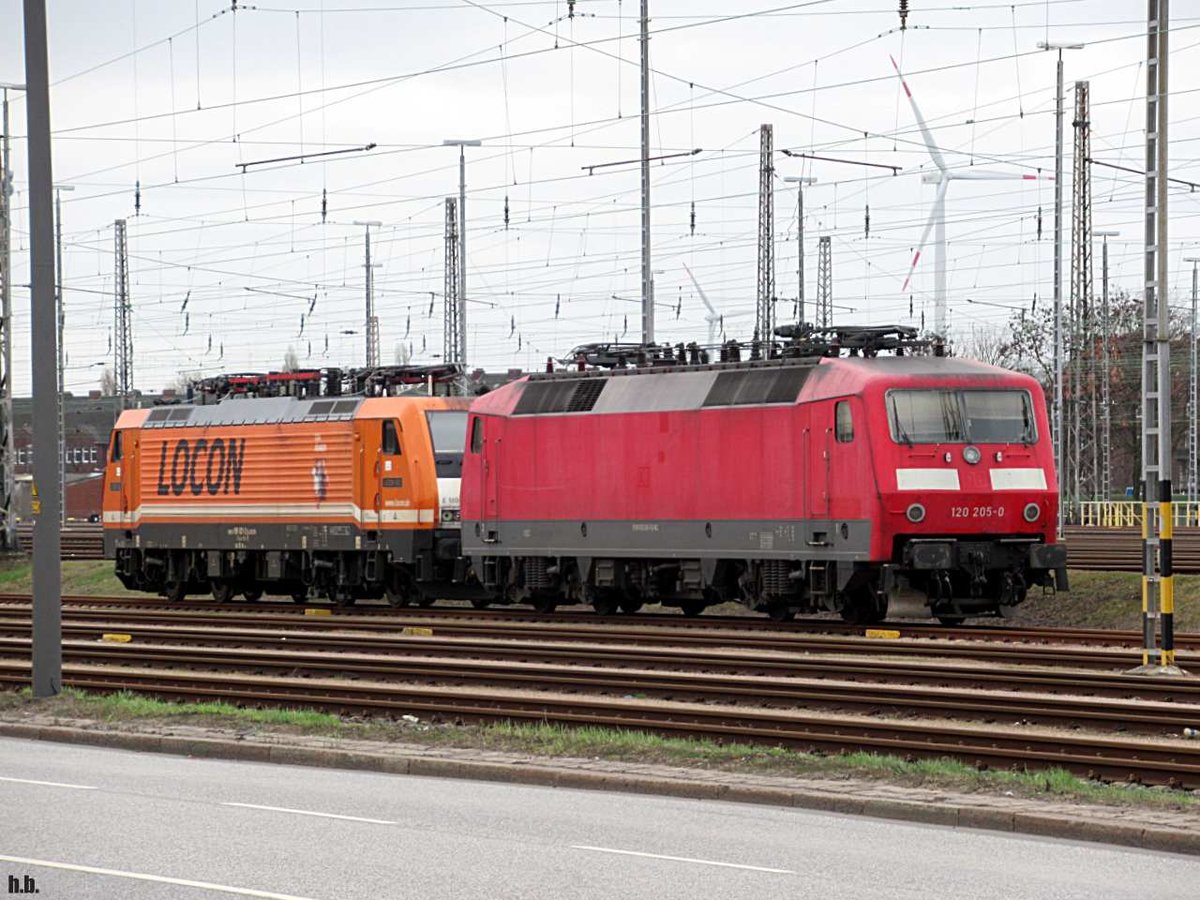 BLC 120 205 und LOCON 189 821 waren abgestellt in hamburg-s�d,04.04.21