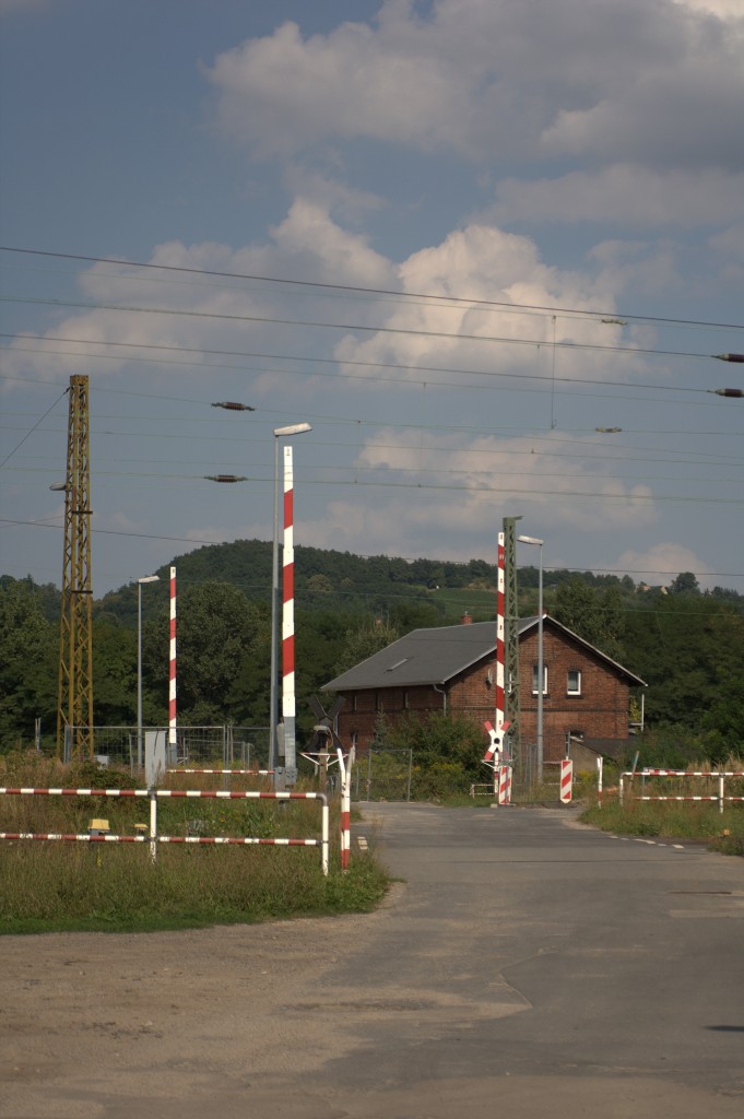 Blick auf einen  Doppel-B  zwischen Radebeul  und Coswig am 24.08.2013  15:35 Uhr
