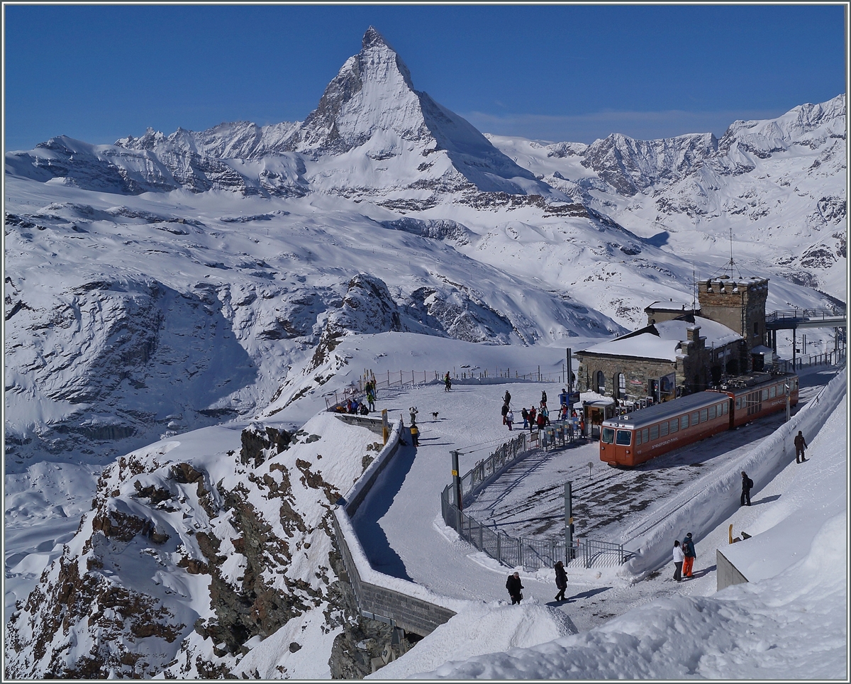 Blick über die Station Gornergrat hinüber zum Matterhorn.
27. Feb. 2014