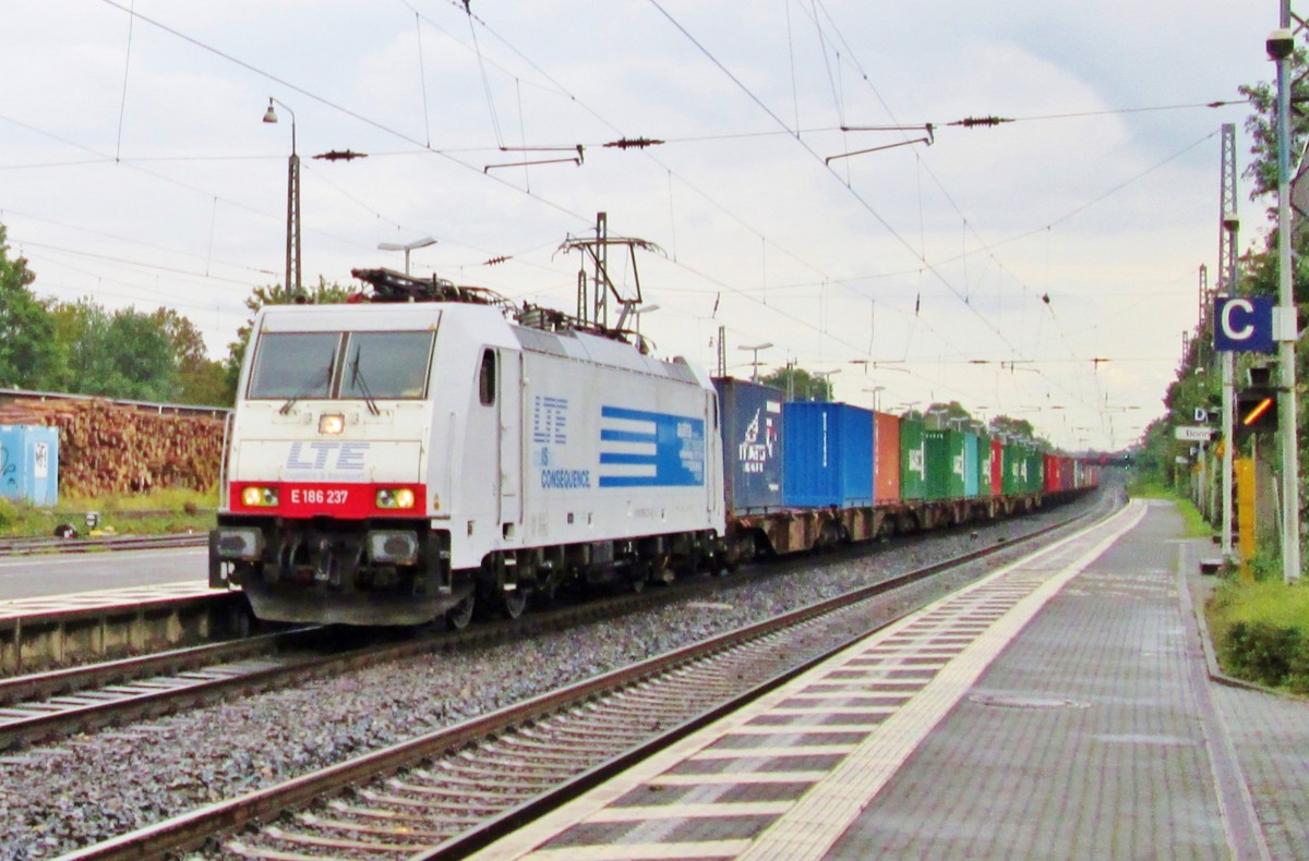 Bonn-Beuel sah am 19 September 2014 LTE 186 237 an sich vorbei gehen.