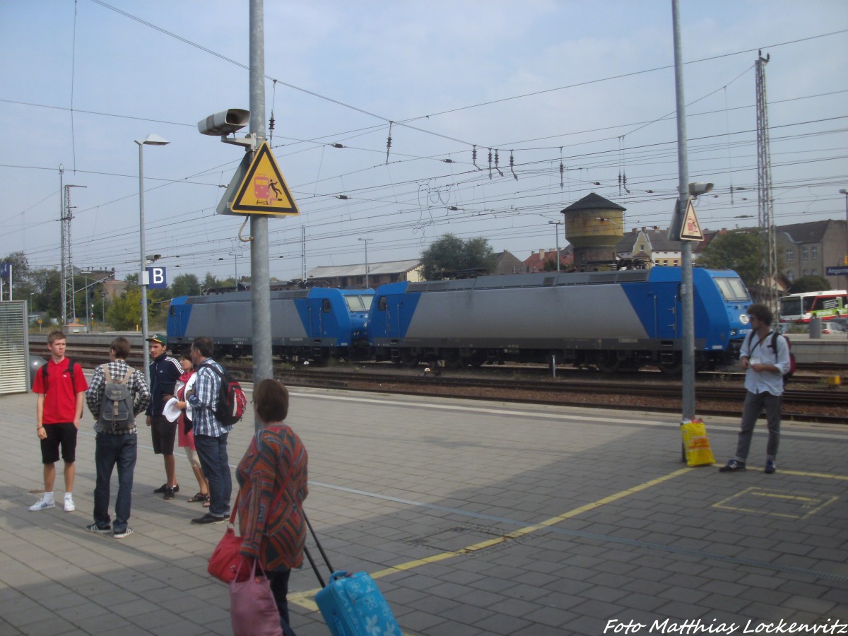 BR 185 der ITL abgestellt im Bahnhof Angerm�nde am 7.9.14