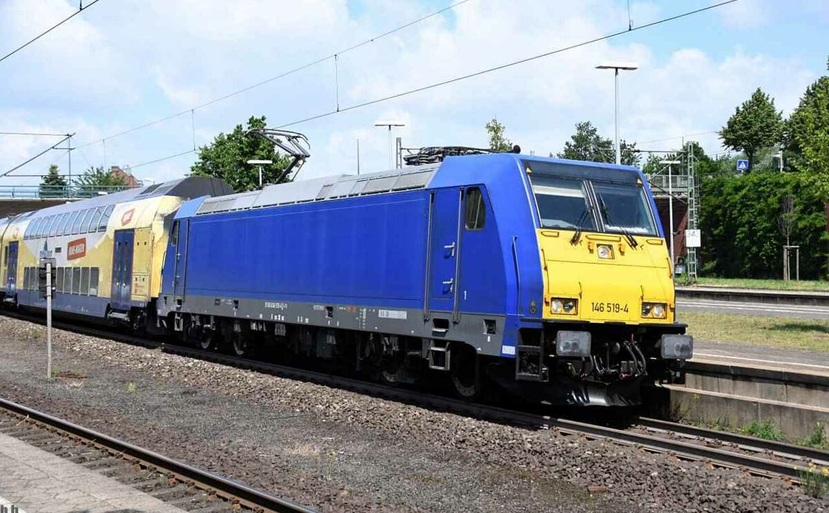 BTH 146 519-4 mit den ME bei der abfahrt von hh.harburg richtung l�neburg,02.07.21