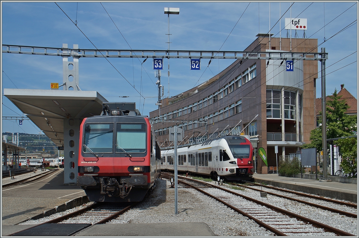 Bulle, z.Z Ende der Normamlspur mit RE nach Bern und Fribourg. 
6. August 2015