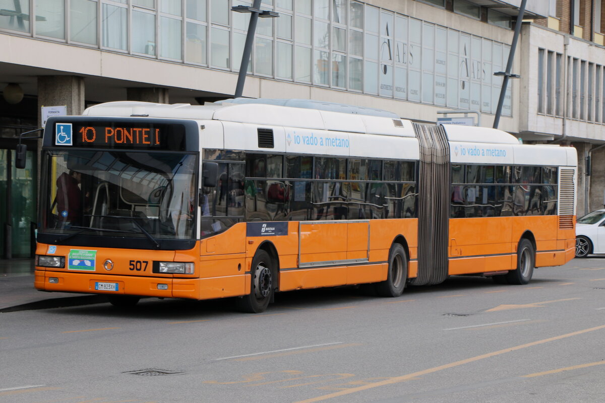 BUS/ITALIA, Padova - Nr. 507/CM-823 XH - Irisbus am 22. M�rz 2026 in Padova (Aufnahme: Martin Beyer)