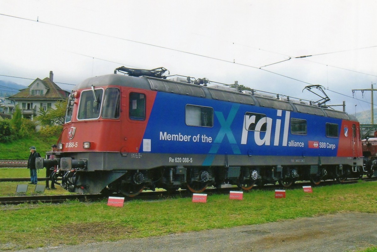 Bw Biel/Bienne war Platz für ein Bahnfest am 26 September 2010 und SBB/X-Rail 620 088 war dabei. 