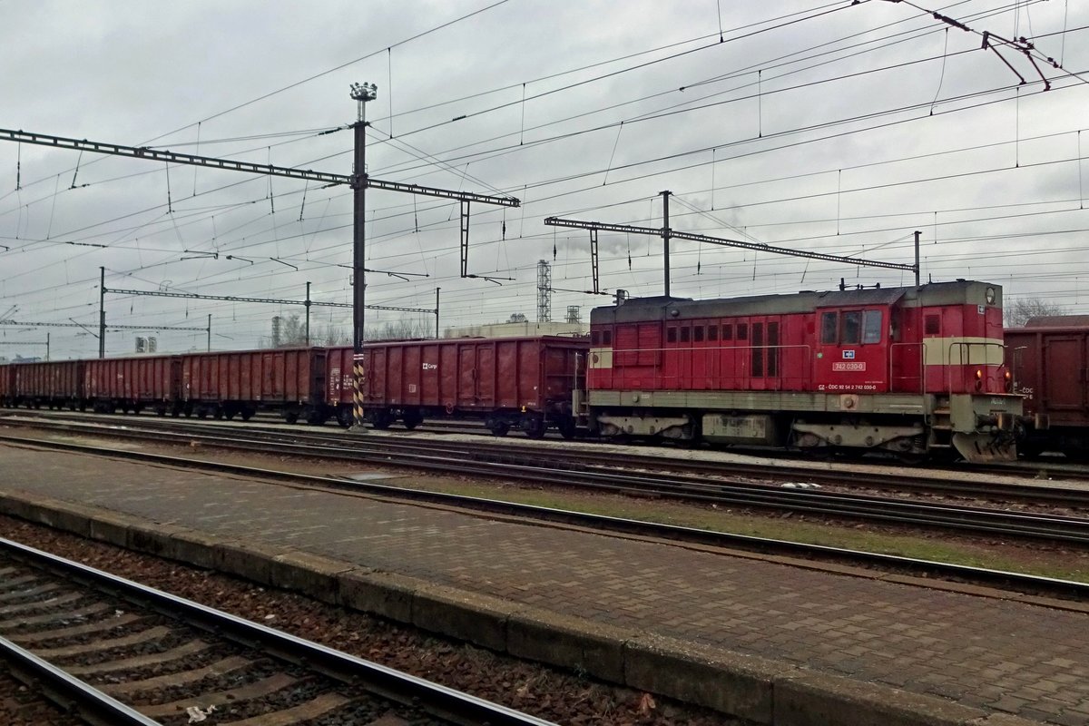 CD 742 030 rangiert am 23 Februar 2020 in Jihlava.