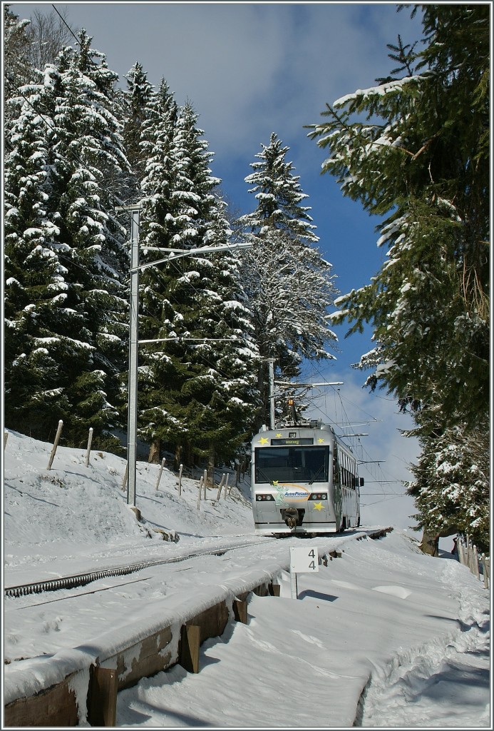 CEV (MOB-Groupe) Beh 2/4 71 bei Lally.
30. Nov. 2012