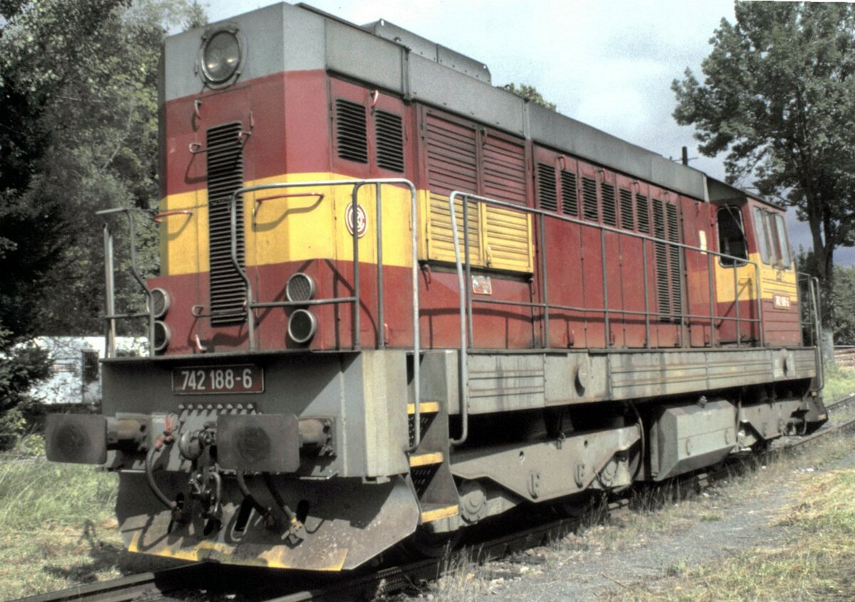 CSD 742 188-6 in Bayerisch Eisenstein am 02.09.2000.