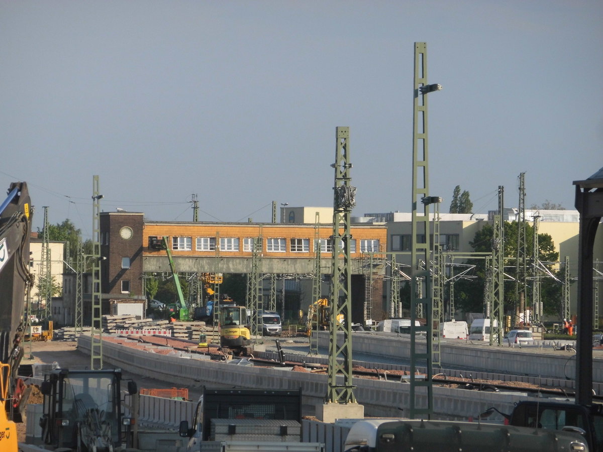 Das Stellwerk Hp5 kurz vor dem Abriss am 11.5.17