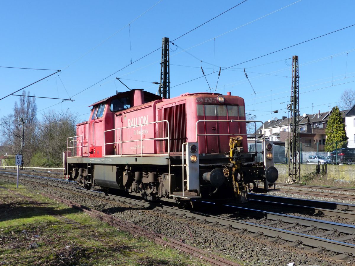 DB Cargo Diesellok 294 853-7 Hoffmannstrasse, Oberhausen 12-03-2020.

DB Cargo dieselloc 294 853-7 Hoffmannstrasse, Oberhausen 12-03-2020.