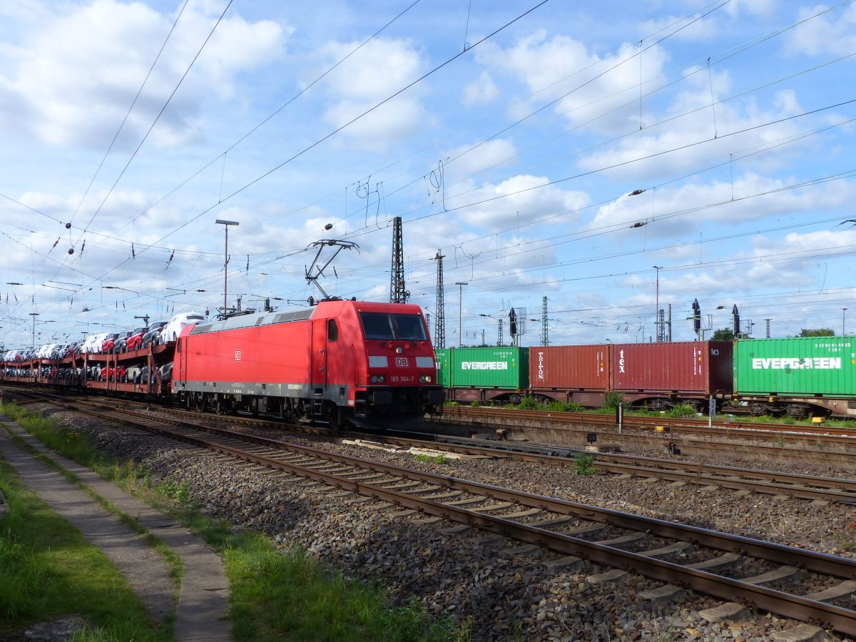 DB Cargo Lokomotive 185 364-7 Gterbahnhof Oberhausen West 19-09-2019. 

DB Cargo locomotief 185 364-7 goederenstation Oberhausen West 19-09-2019.