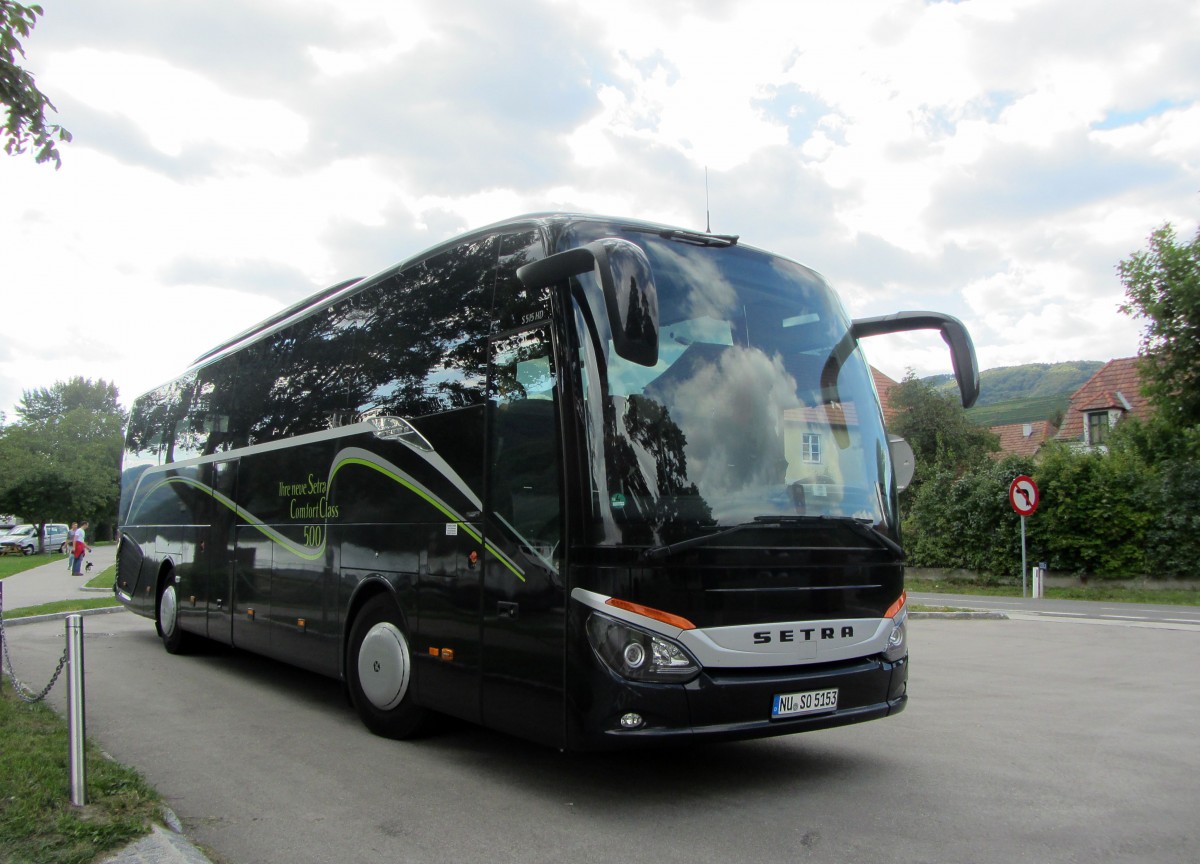 Den neuen SETRA 515 HD aus Neu-Ulm,EVO Bus GmbH in Weissenkirchen/Wachau/Nieder�sterreich am 14.9.2013 gesehen.