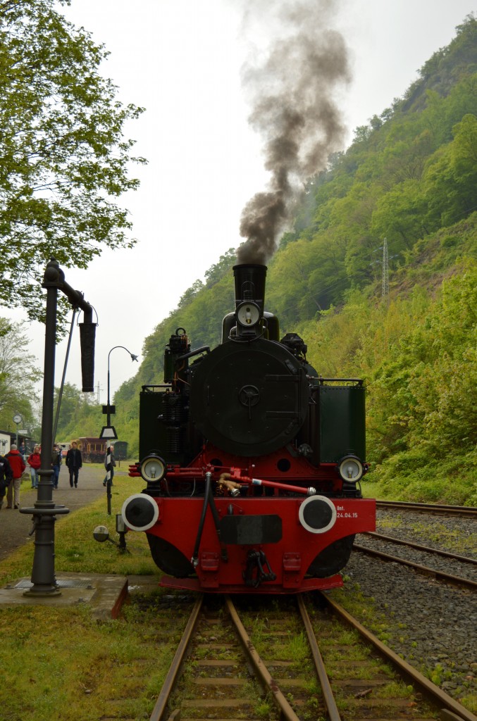 Der 11sm am 01.05.2015 in Brohl in die Augen geschaut.