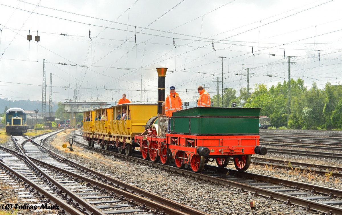 Der Adler einer seiner zahlreichen Besucherfahrten beim Sommerfest in Koblenz am 13.06.2015