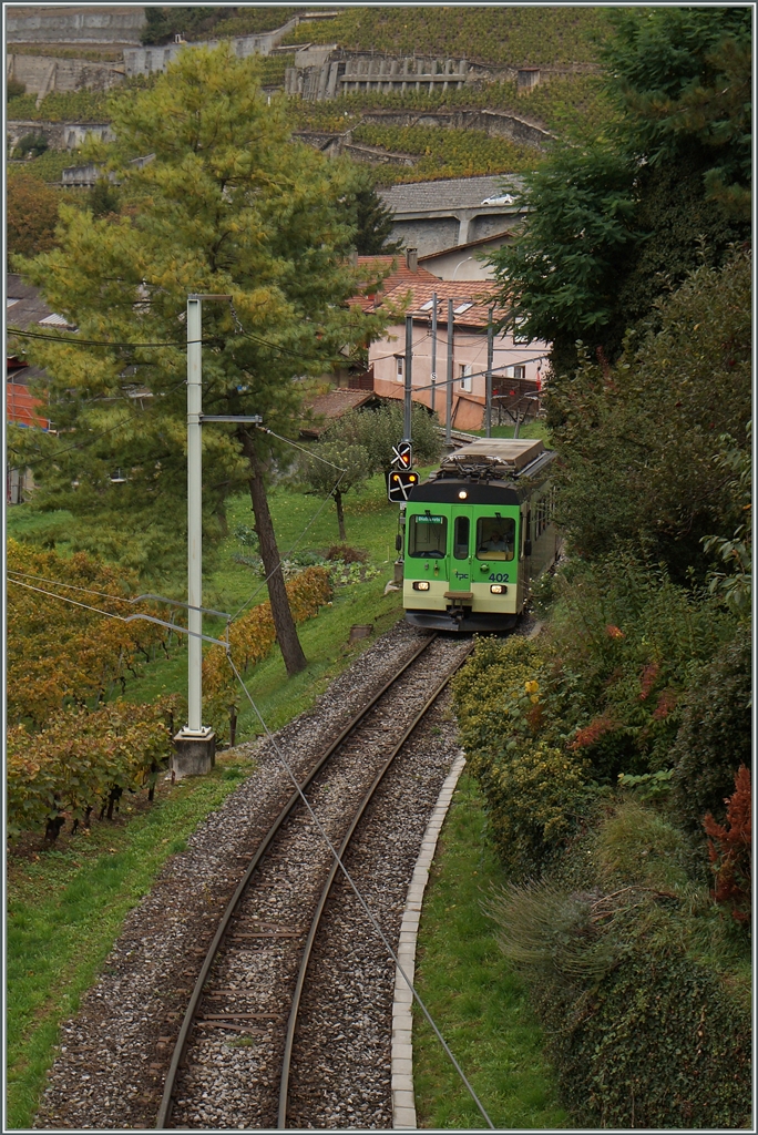 Der ASD BDe 4/4 402 als Regionazuug 428 auf dem Weg nach Les Diablerets kurz nach der Station Aigle Dépôt ASD
14. Okt. 2015