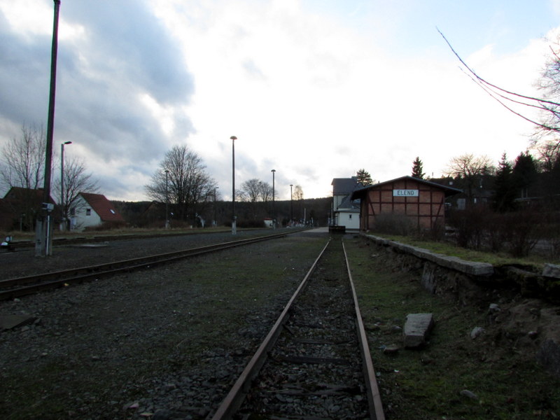 Der Bahnhof Elend am 10.Jan.2014.
Blick Richtung Nordhausen.