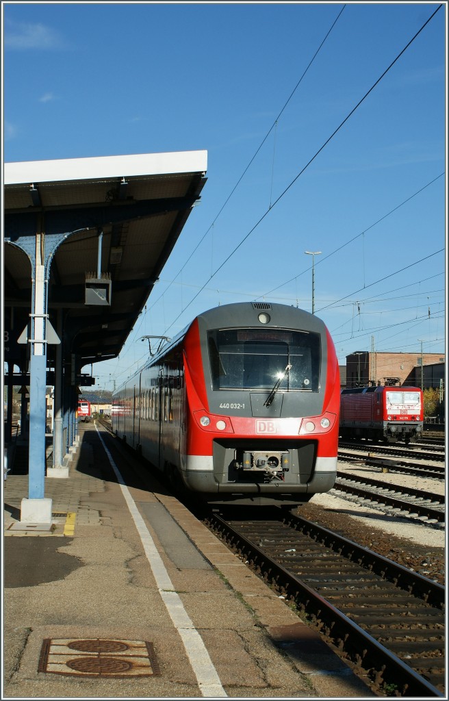 Der ET 440 032-1 in Aalen.
14. Nov. 2010