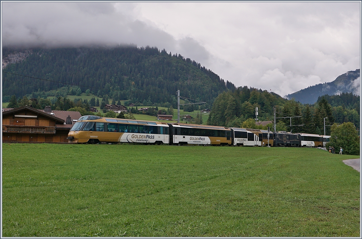 Der MOB GoldenPAss Panoramic Express verlässt Gstaad.
14. Sept. 2018