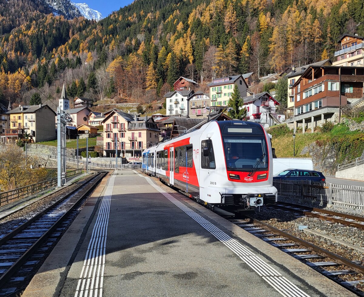 Der neue MTR/SNCF Beh 4/8 92 in Finhaut auf Testfahrt.
19. Nov. 2025