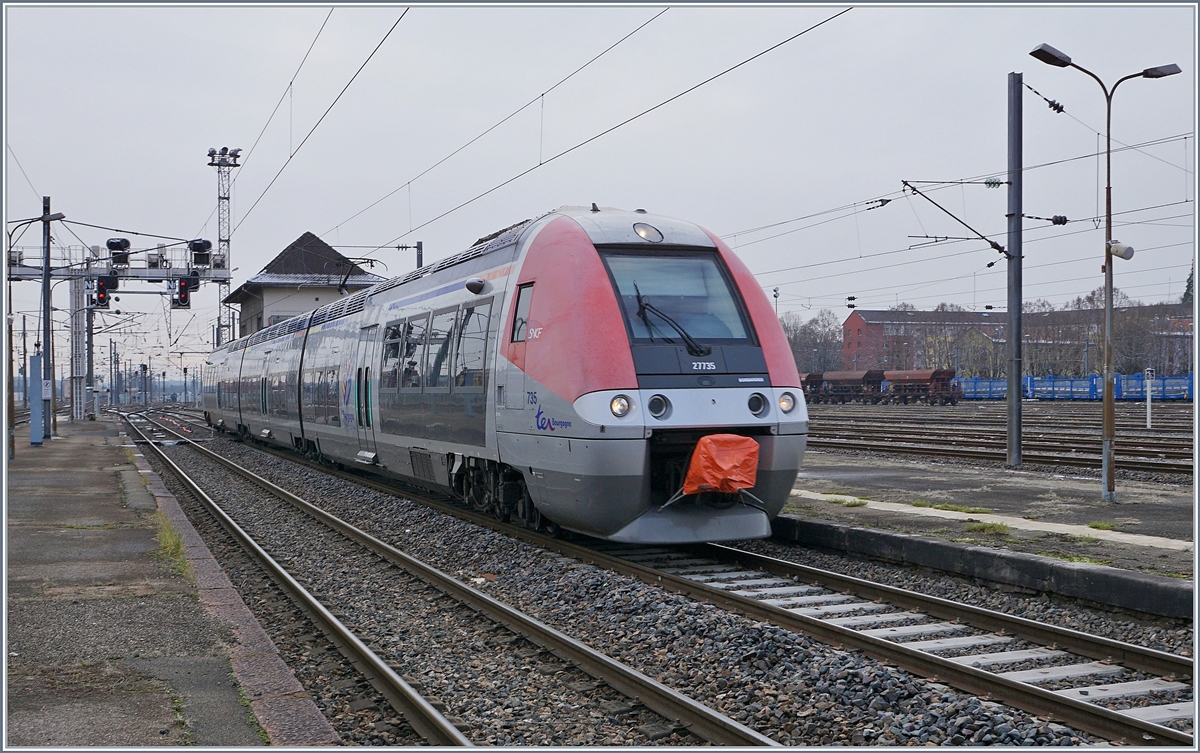 Der SNCF Z 27735 erreicht Belfort.
11.01.2019