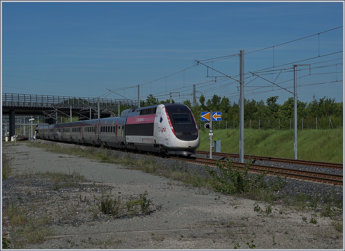 Der TGV Lyria 4409  Stan Wawrinka  erreicht auf seiner Fahrt von Paris Gare de Lyon nach Zürich den Bahnhof Belfort- Montbéliard TGV. 

1. Juni 2019
