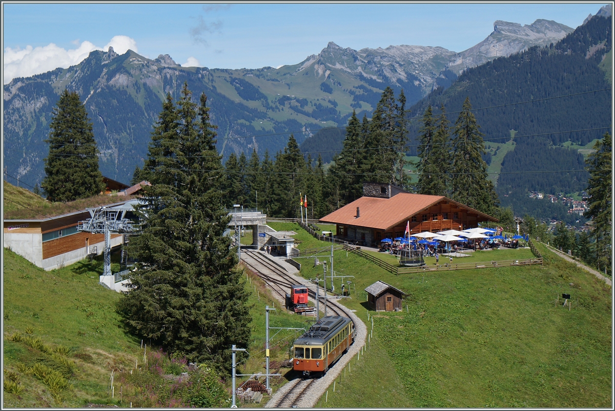 Die BLM Zwischenstation Winteregg. Im Hintergrund ist die  Schynige Platte  zu sehen.
5. Sept. 2014