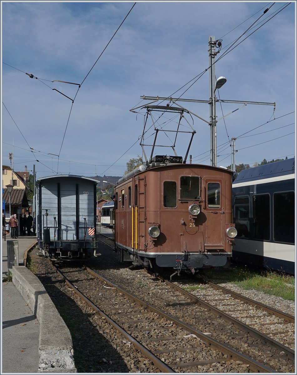 Die BOB HGe 3/3 29 hat bei der Blonay Chamby Bahn in Blonay 

27. Okt. 2019