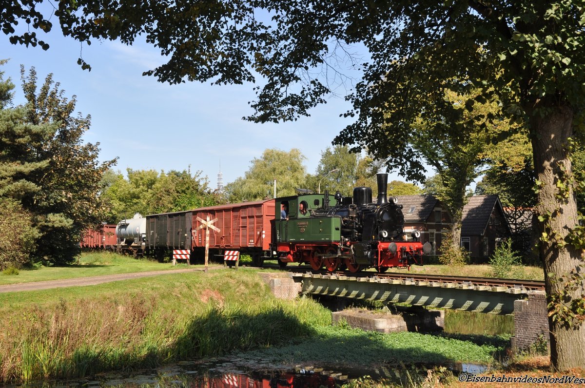 Die Dampflok Niedersachsen in Stadskanaal (am 10.09.2016)
Platz 2 (Bild des Monats) September 2016