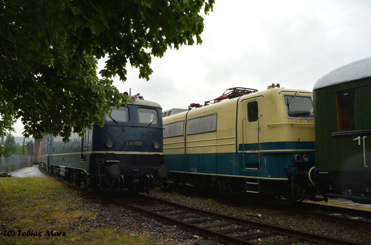 E 41 001 und 184 003 waren am 13.06.2015 im Au�enbereich des DB Museum Koblenz beim Sommerfest abgestellt.