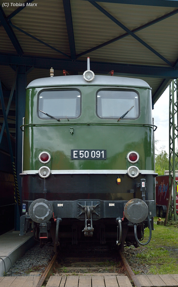 E50 091 wurde extra f�r das Sommerfest poliert. Hier am 18.06.2016