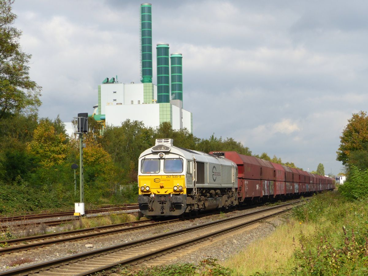 ECR (Euro Cargo Rail) Diesellok 247 035-9 Wanheim Angerhausen–Duisburg. Atroper Strae, Duisburg 13-10-2017.


ECR (Euro Cargo Rail) dieselloc 247 035-9 Wanheim Angerhausen–Duisburg. Atroper Strae, Duisburg 13-10-2017.