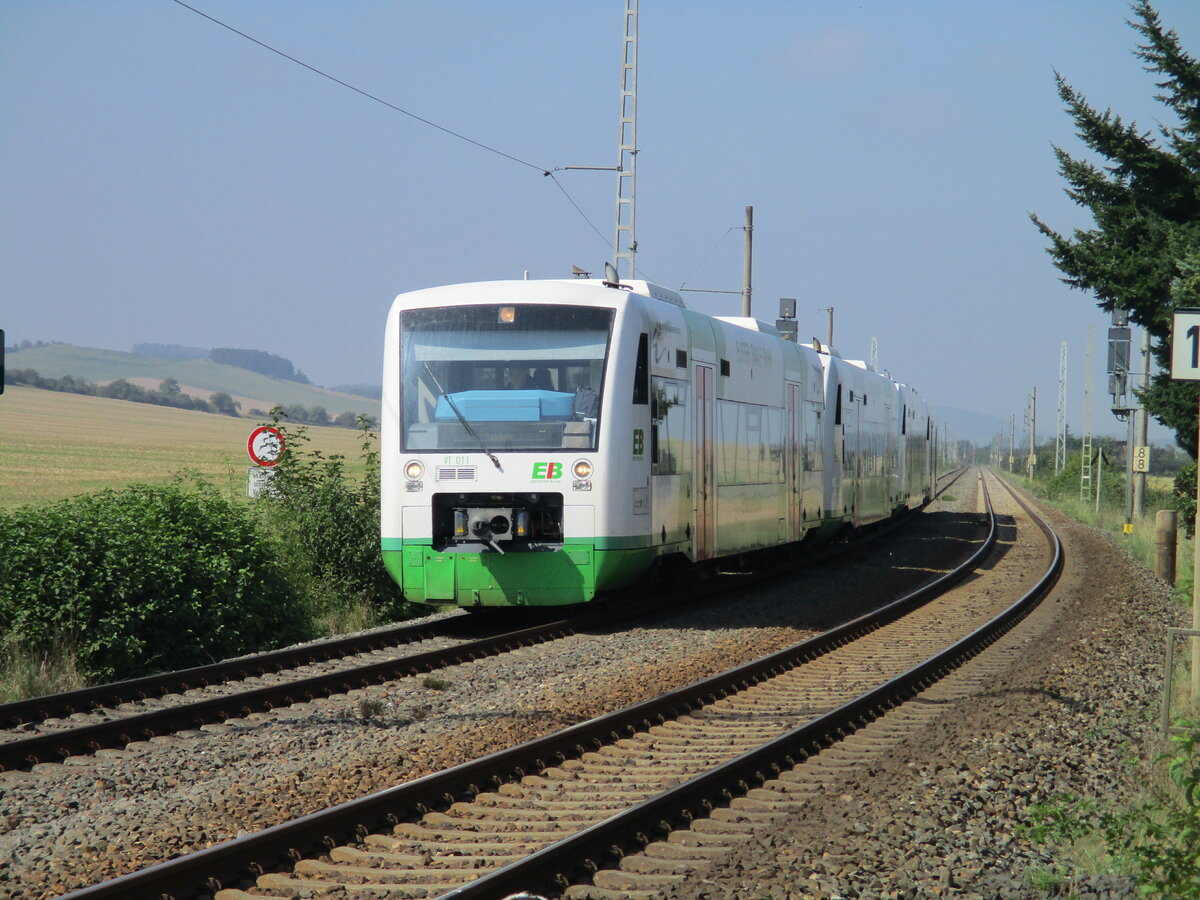 EIB VT 011 hatte,am 04.September 2021,das Einfahrsignal von Arnstadt passiert.