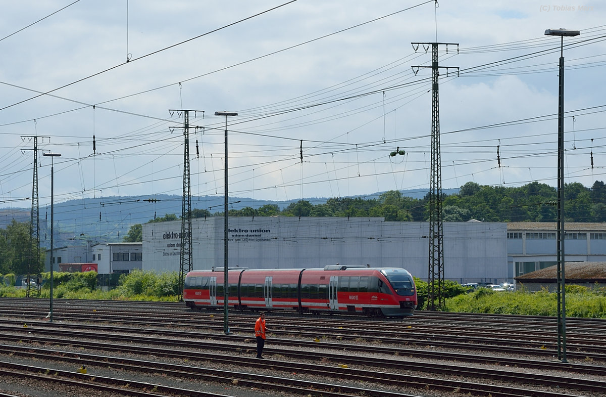 Ein 643 bei der Durchfahrt durch Koblenz-Lützel am 18.06.2016. Blick von 141 228. Ich gehörte zur Lokbesatzung der 141 228 beim Sommerfest.