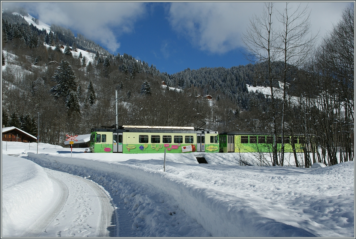 Ein ASD Regionalzug bei Les Diablerets.
11.0202014