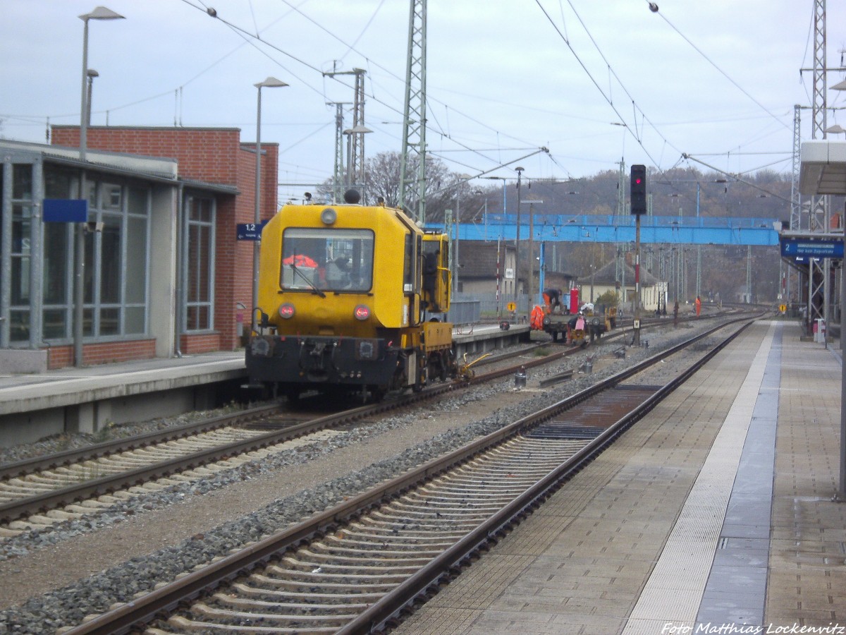 Ein GAF bei der Arbeit im Bahnhof Bergen auf R�gen am 14.11.13