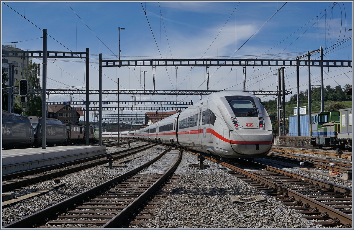 Ein ICE 4 verl�sst Spiez in Richtung Frankfurt.

19. Aug.2020