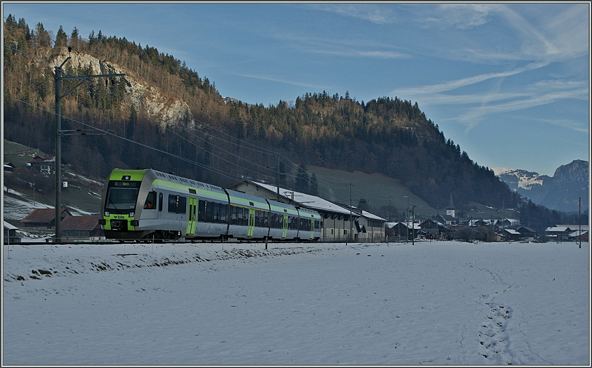 Ein  Ltschberger  auf der Fahrt nach Bern kurz vor Boltigen.
5. Dez. 2013