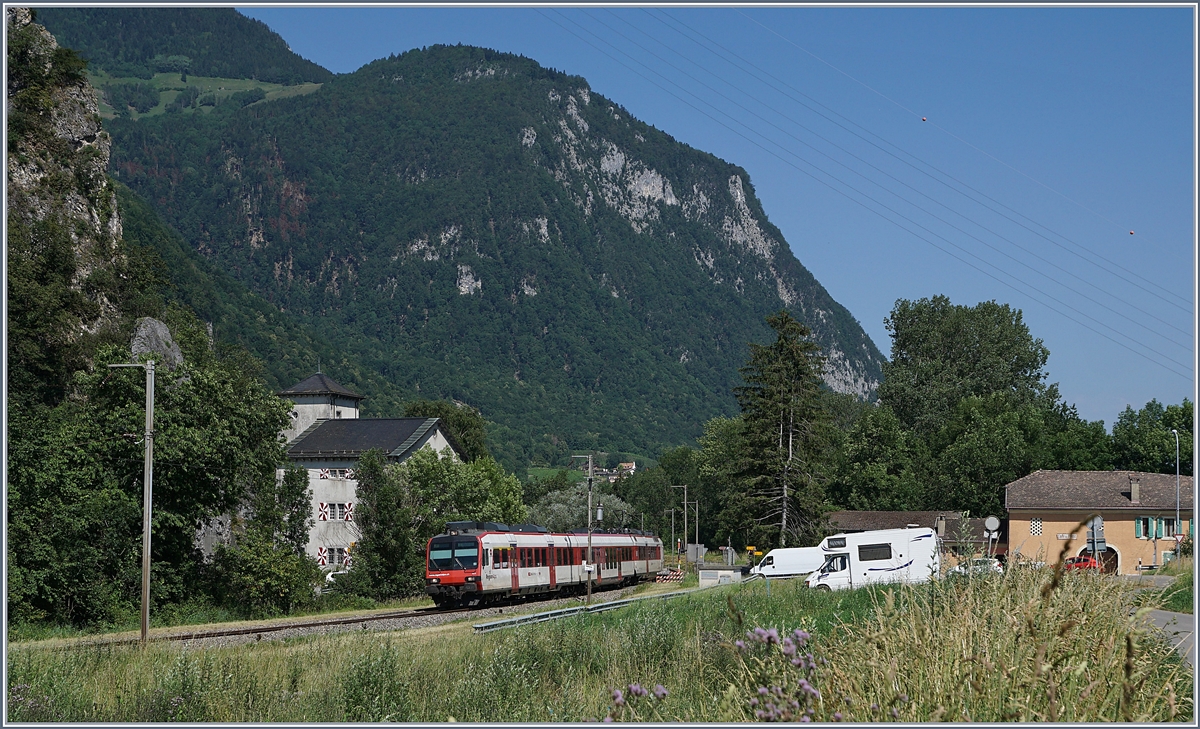 Ein Region Alps Domino auf dem Weg von St-Gingolph nach Brig kurz vor Vouvry.

1. Juli 2019
