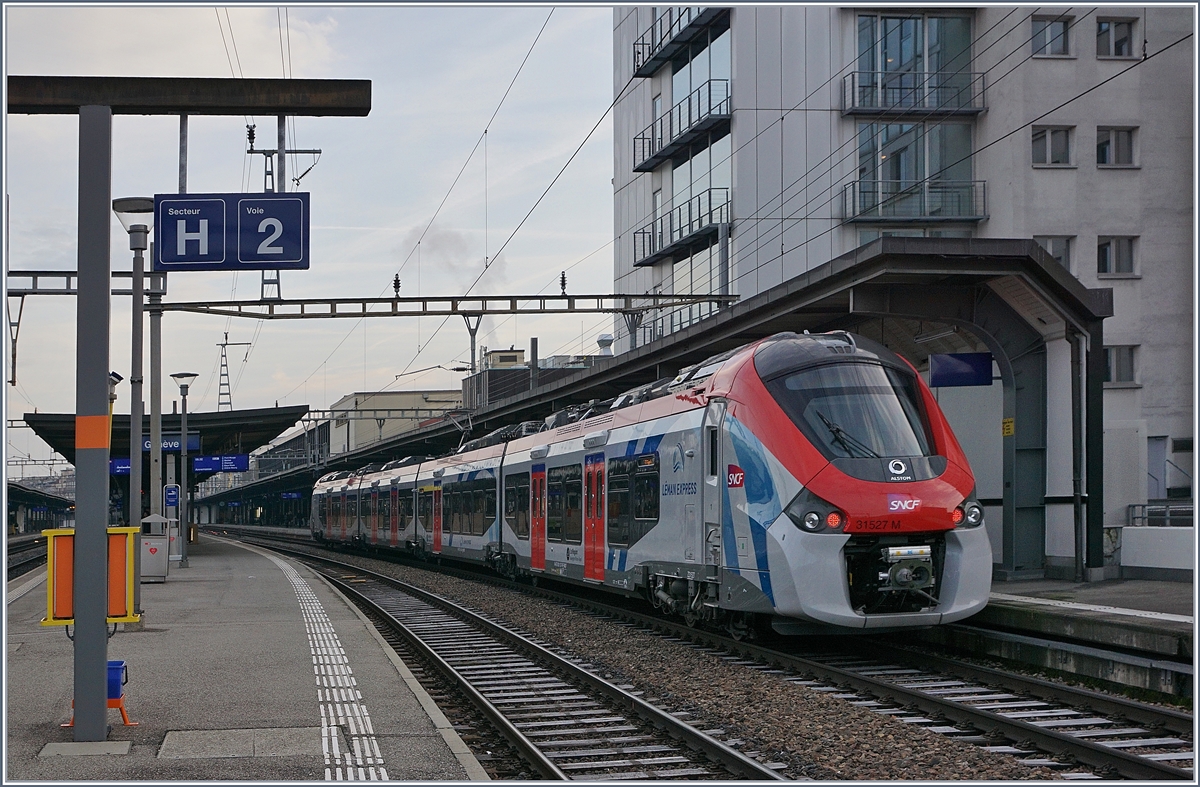 Ein SNCF Z 31500  L�man Express  erreicht Gen�ve.

21. Jan. 2020