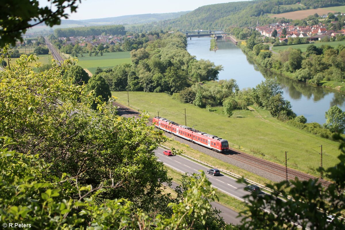 Ein Unbekannter 440 als RB 53 nach Sterbfritz bei Himmelstadt. 02.06.21