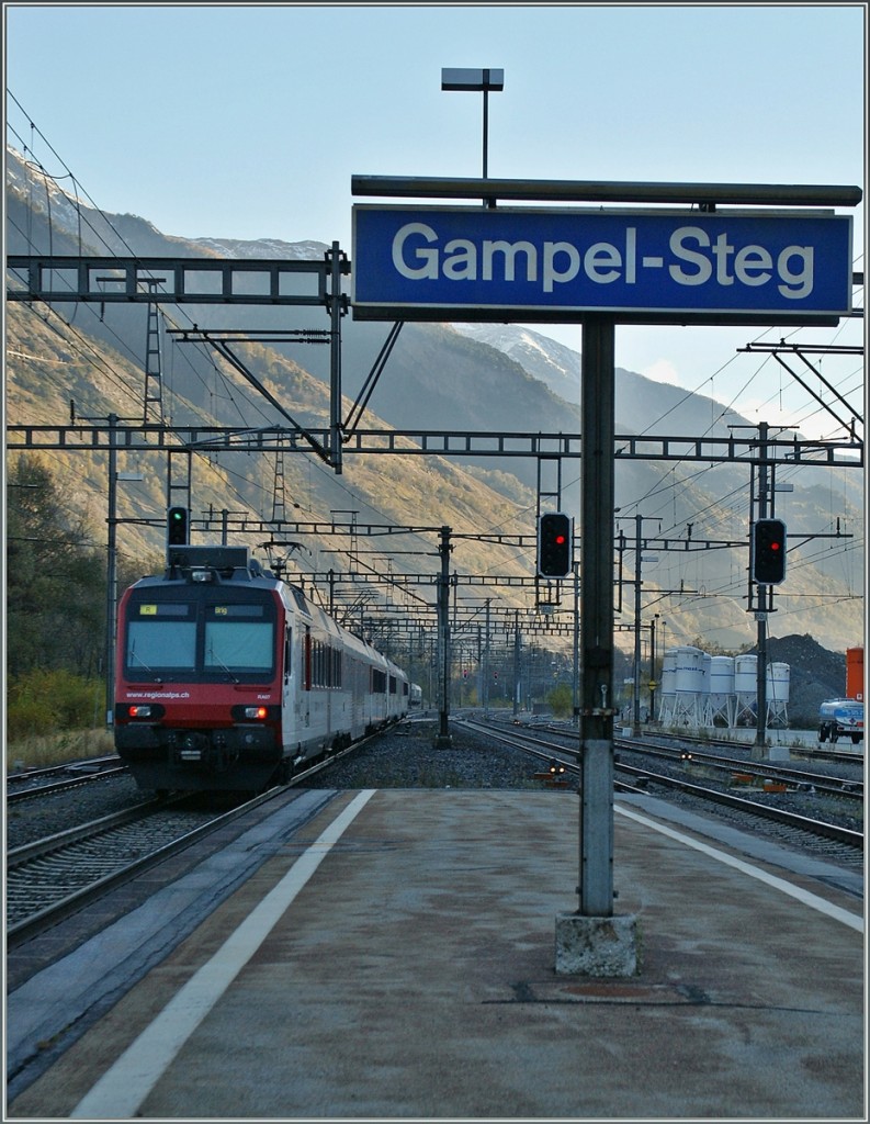 Ein Walliser Domino nach Brig verlässt Gampel-Steg
7. Nov. 2013