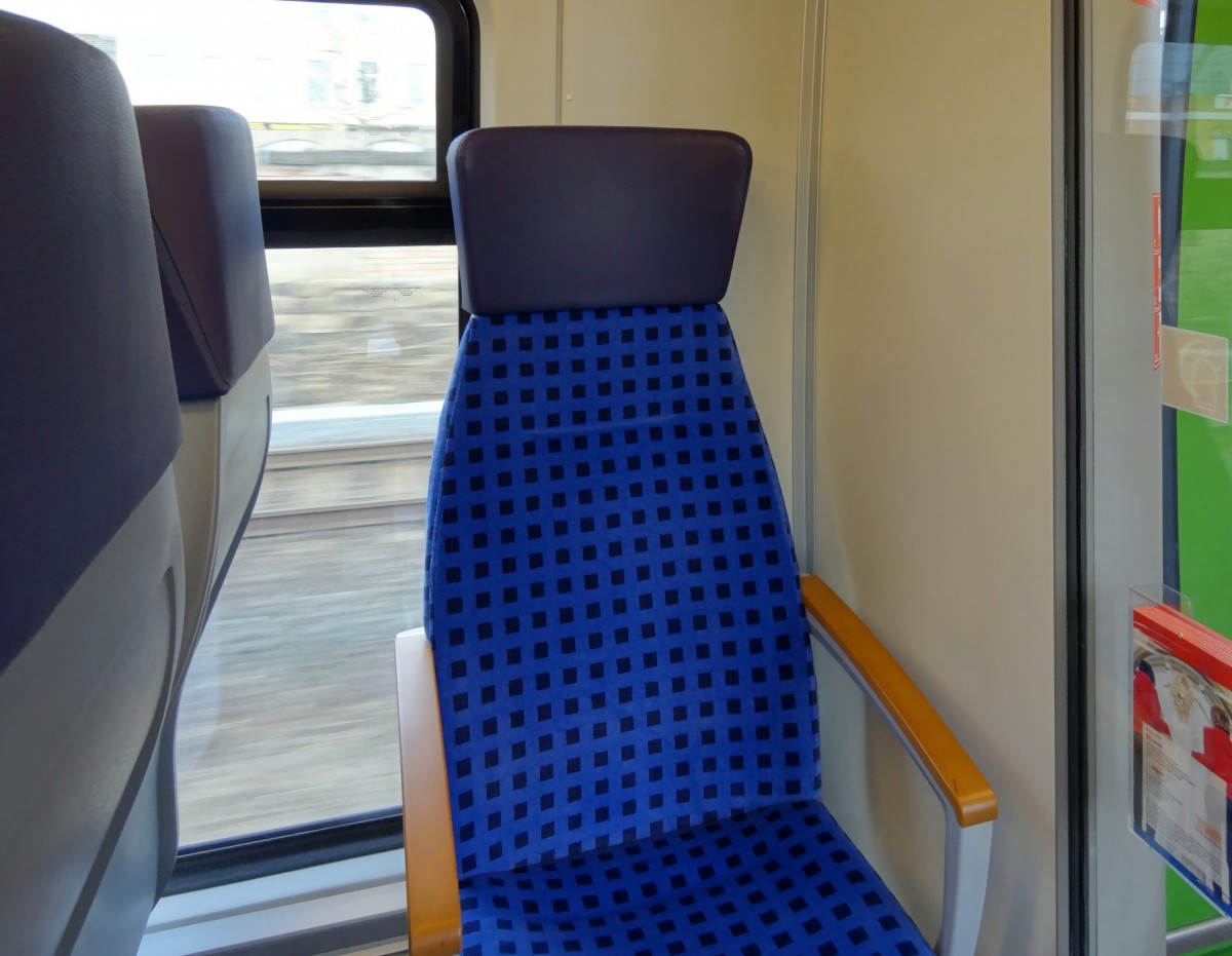Einzelsitz im Talent2 der S-Bahn Mitteldeutschland.
Aufgenommen im Dezember 2013.