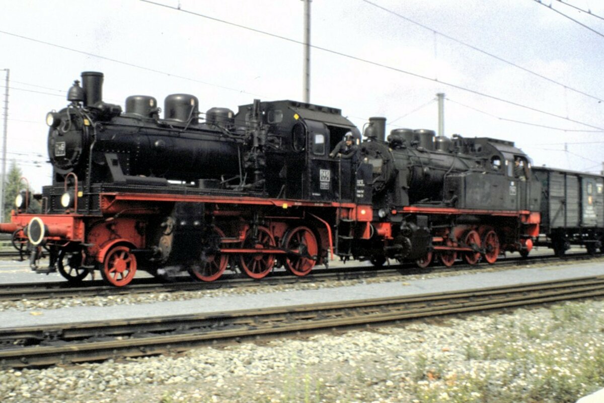 Elmar Dampfloks Nr.145 und eine andere bei der Jubiläumsparade 150 Jahre Deutsche Eisenbahn in Nürnberg an 14.09.1985.