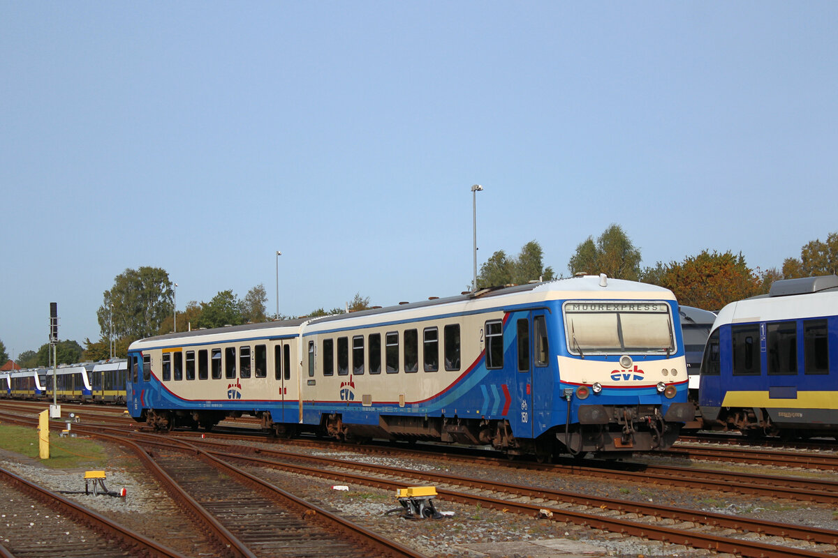 EVB 150 am 30.09.2023 im Bahnhof Bremervörde.