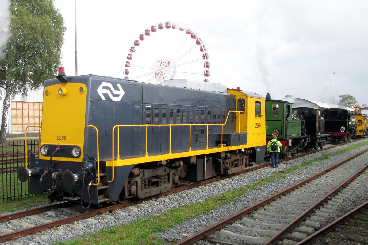 Ex-NS 2205 war am 17 Oktober 2014 in Amersfoort.