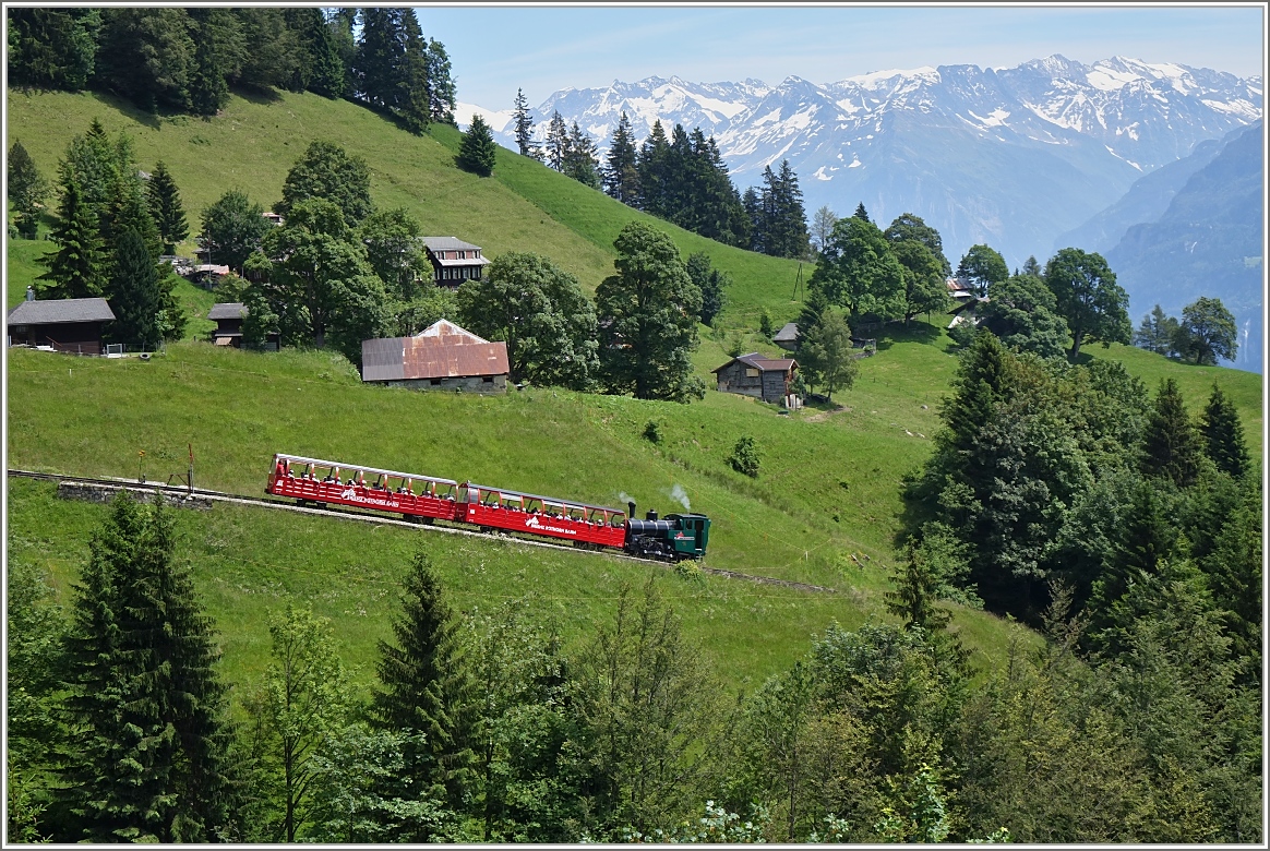 Für diese Passagiere geht es langsam aber sicher mit einer H 2/3 hinunter ins Tal.
(07.07.2016)