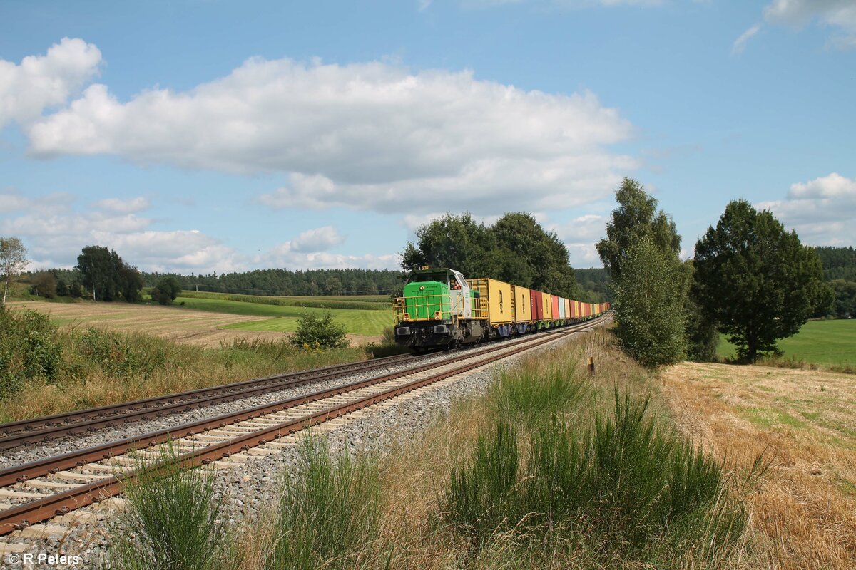 G1700.02 zieht den umgeleiteten Wiesau Container bei Naabdemenreuth. 01.09.21