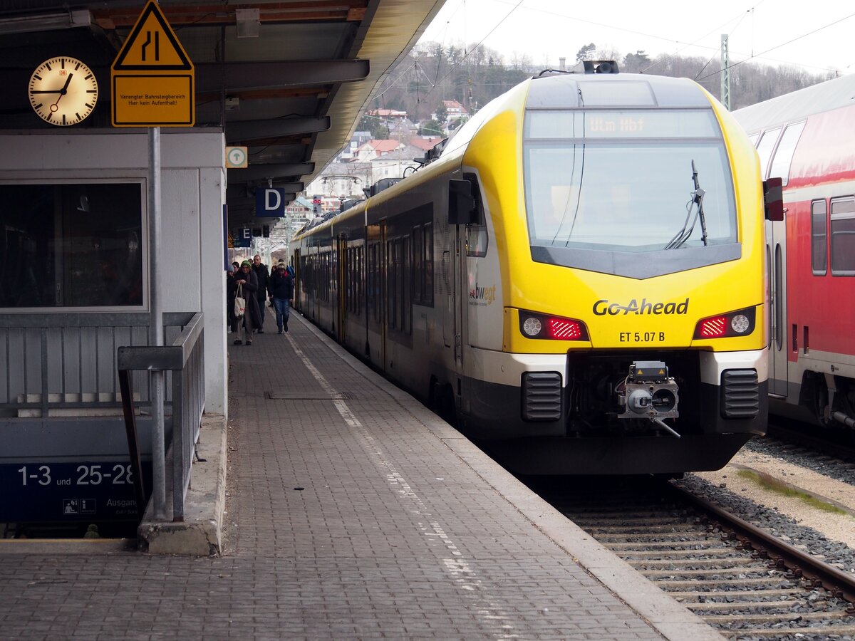 Go Ahead Baden-Württemberg ET 5.07 in Ulm am 04.01.2020.