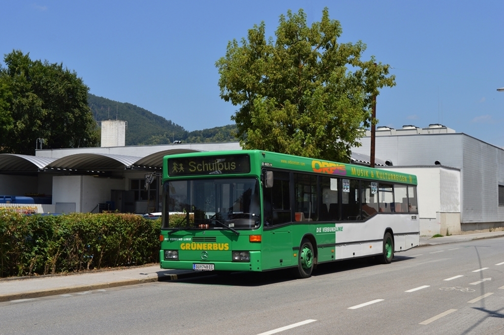 Gr�nerbus O 405 N2 als Schulbus in der Gaswerkstra�e, 23.06.2016