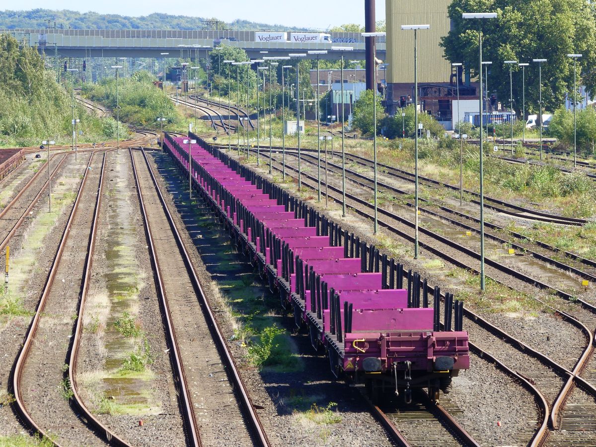 Gterbahnhof Hochfeld Sd. Wanheimer Strasse, Duisburg 14-09-2017.